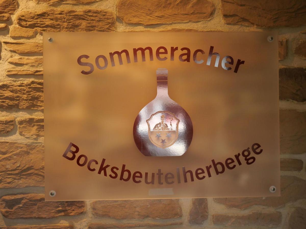 Bocksbeutelherberge Sommerach Ngoại thất bức ảnh